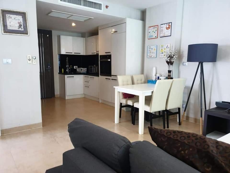 Centara Avenue 2 Bedrooms Pool View Патая Екстериор снимка